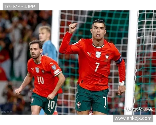 足球明星转型模特业展现多才多艺新风貌引发时尚界热议