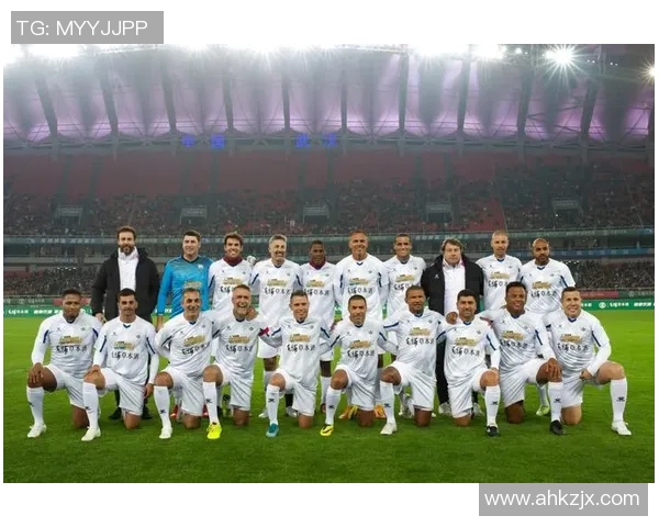 2023足球明星中国行盛典精彩纷呈球迷热情高涨共庆足球盛事